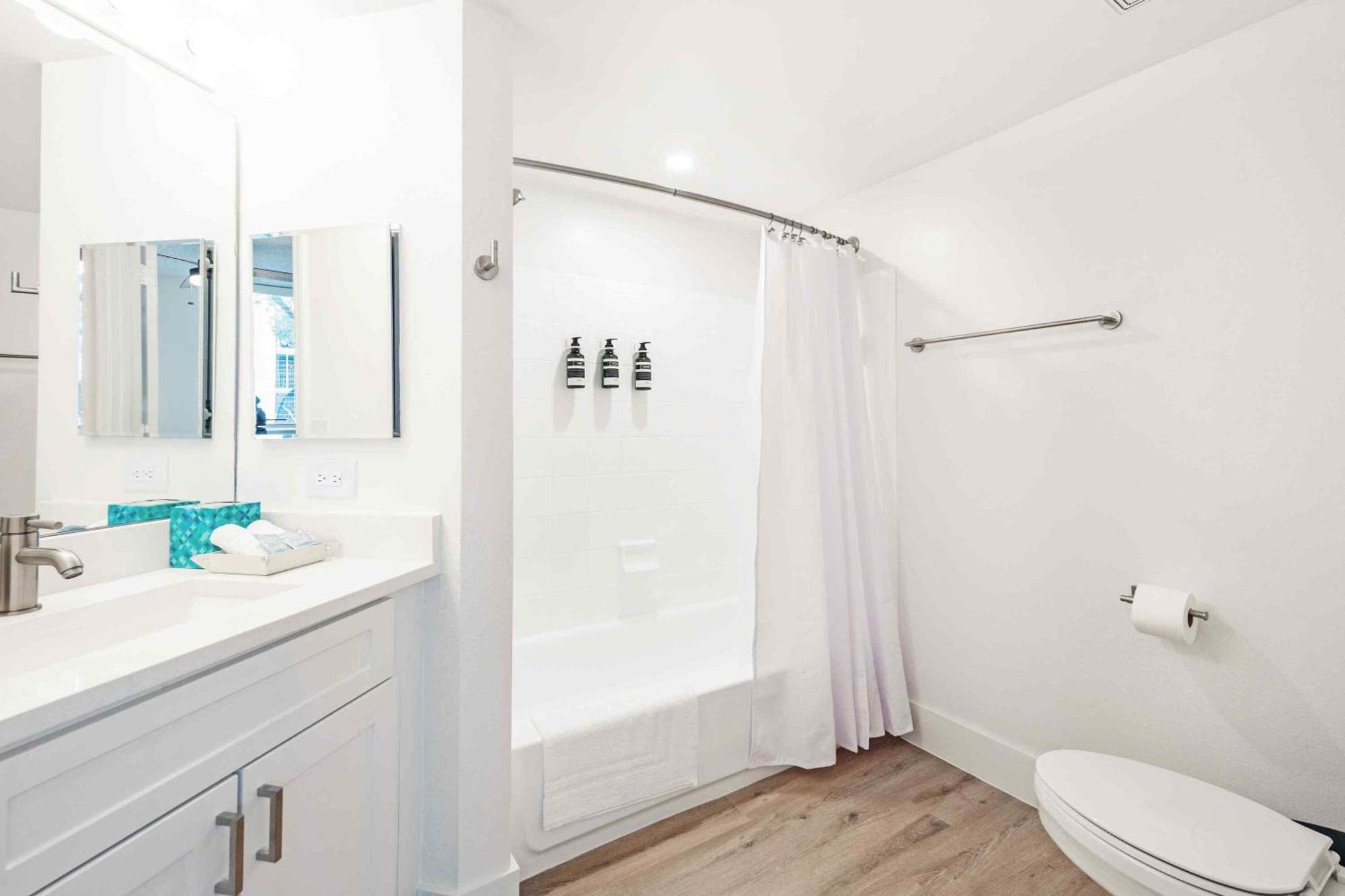 Stunning Centrally Located Apartments At New River Cove In South Florida ฟอร์ต ลอเดอร์เดล ภายนอก รูปภาพ