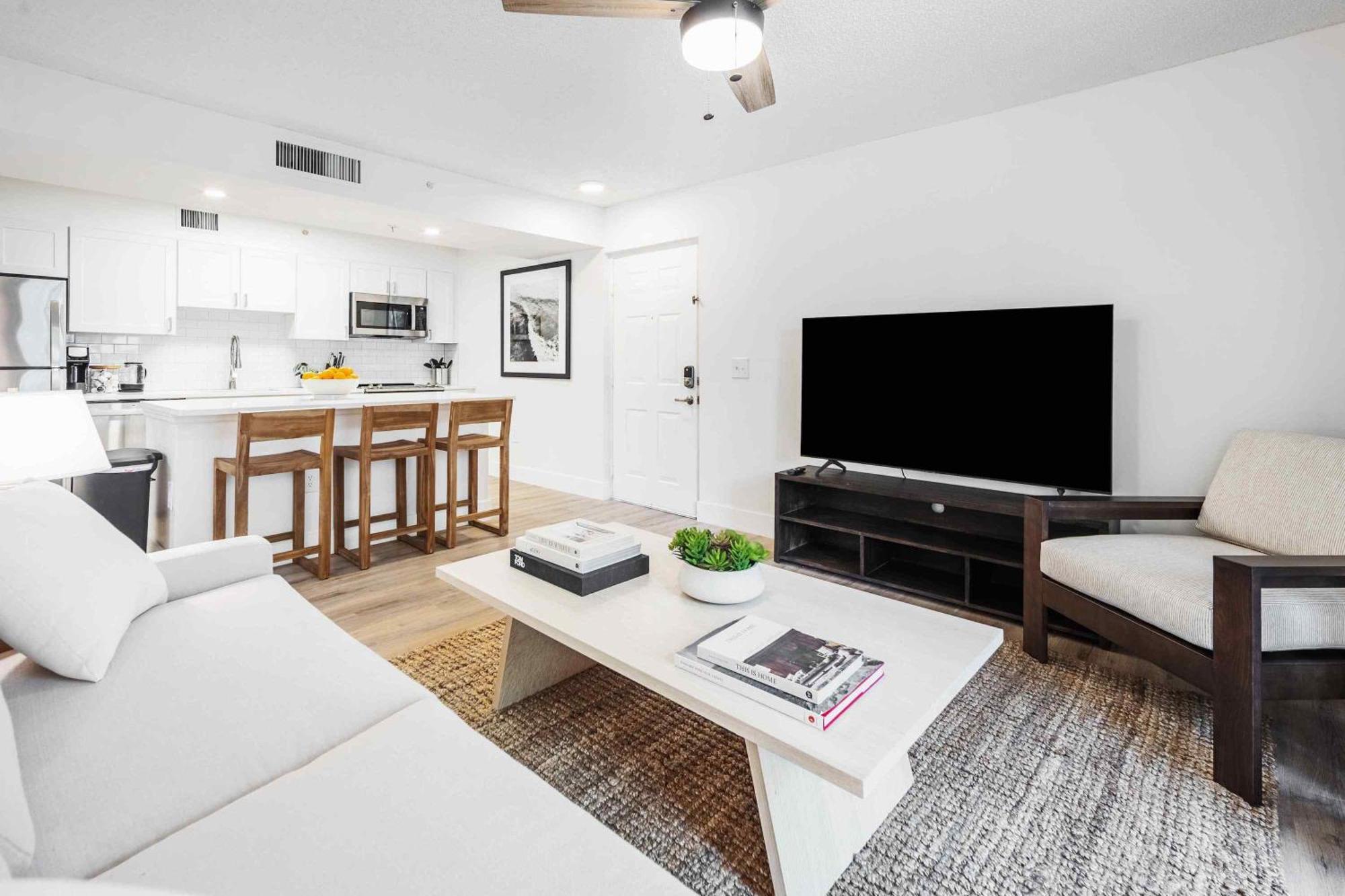 Stunning Centrally Located Apartments At New River Cove In South Florida ฟอร์ต ลอเดอร์เดล ภายนอก รูปภาพ