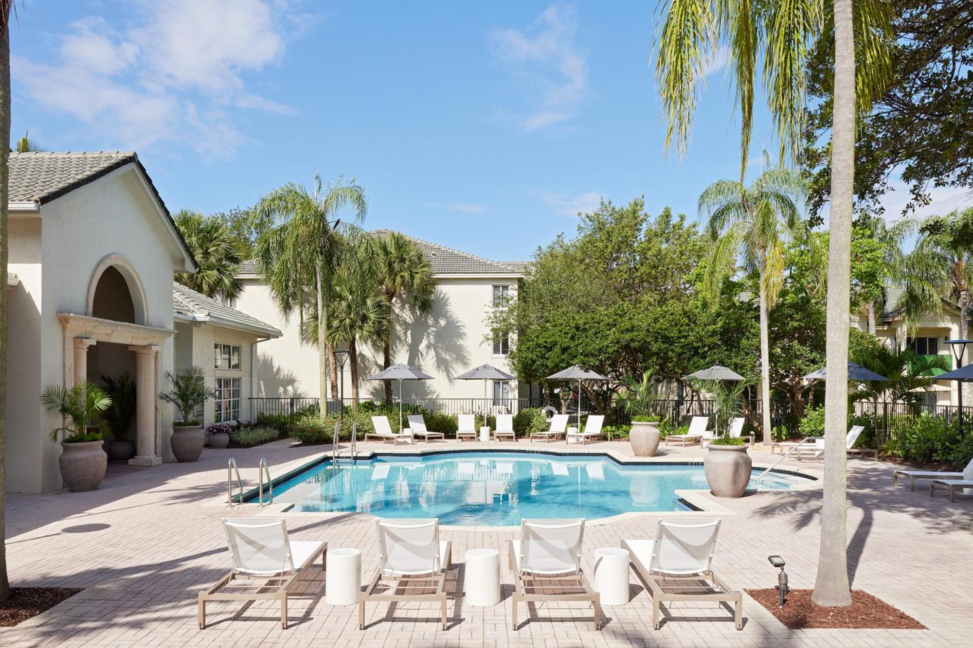 Stunning Centrally Located Apartments At New River Cove In South Florida ฟอร์ต ลอเดอร์เดล ภายนอก รูปภาพ